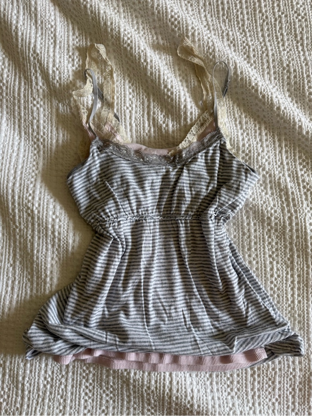 Y2K 2000s Aeropostale summer grey striped babydoll tank top lace cami - Picture 2 of 9